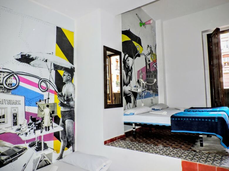 Hostal Home Youth Hostel By Feetup Hostels