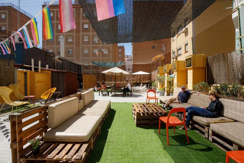 Hostal Onefam Les Corts