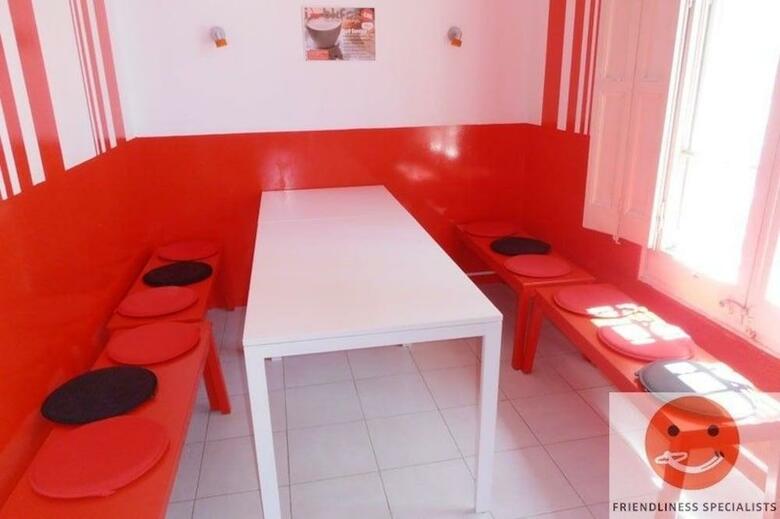 Hostal Feetup Garden House