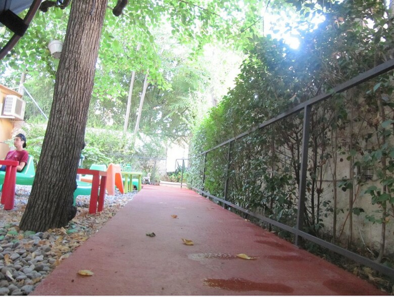 Hostal Feetup Garden House