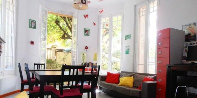 Hostal Feetup Garden House