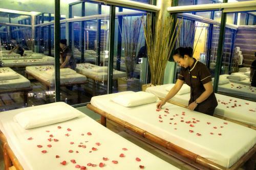 Hotel New Dawn Plus