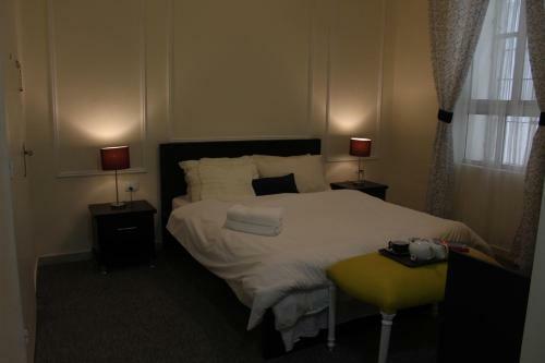 City Citadel Hotel