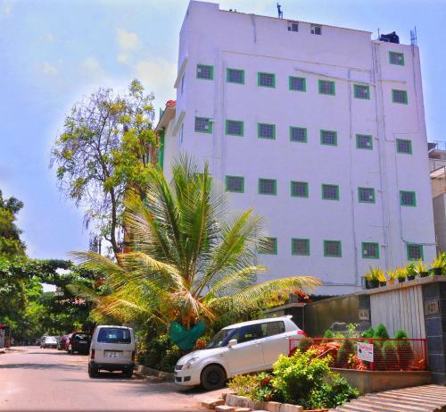 Hotel Shoba Enclave-kammanahalli