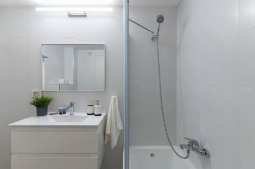 Apartamento Breathtaking Sea Views With Balcony In Achziv