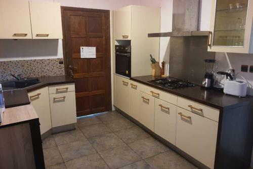 Gites Espace Quietude, Ideal Groupe De 16 Pers!!!