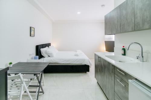 Olala Desert Shades Apartments
