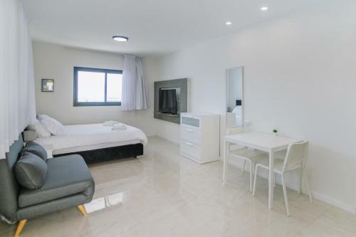 Olala Desert Shades Apartments