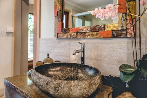 Apartamento Albany Bali Style Accommodation