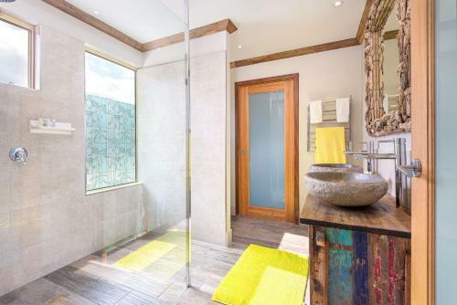 Apartamento Albany Bali Style Accommodation