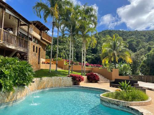 Hacienda Elena Para�so Tropical
