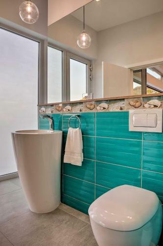 Luxury St Croix Home With Oceanfront Pool And Views