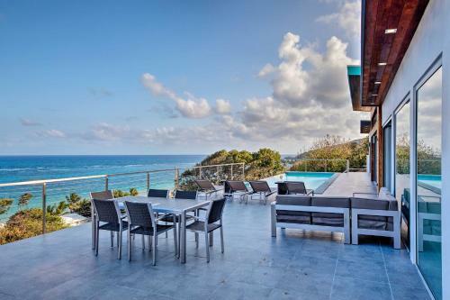Luxury St Croix Home With Oceanfront Pool And Views