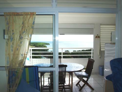 Apartamento Melody Residences