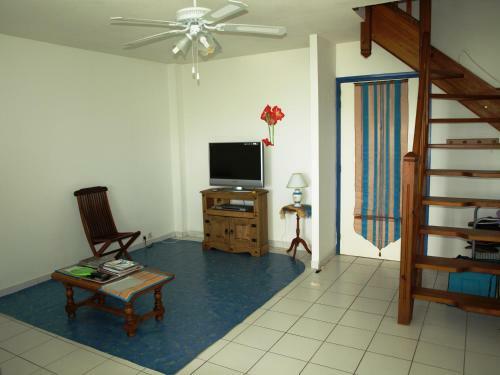 Apartamento Melody Residences