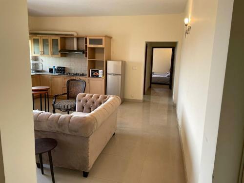 Savoy Apartments F11