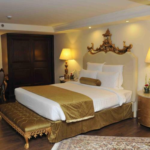 Hostal Seaview Clock Guest House