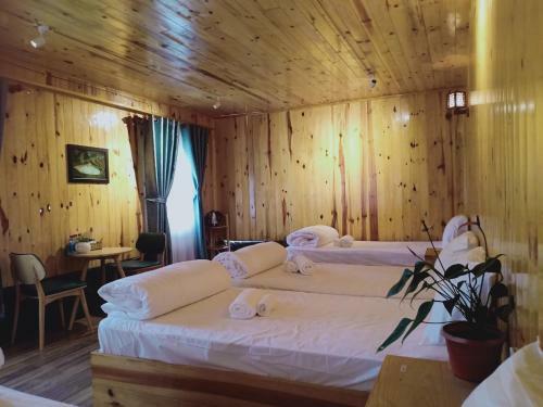 Hotel ?? L?ch Farmstay & Camping