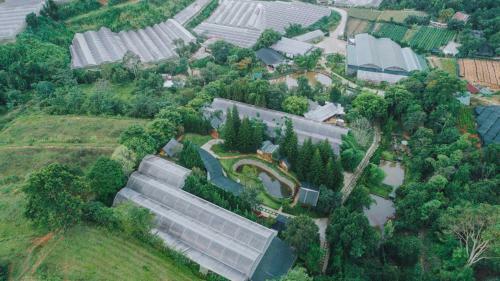 Hotel ?? L?ch Farmstay & Camping