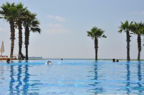 Hotel Pangea Beach Resort