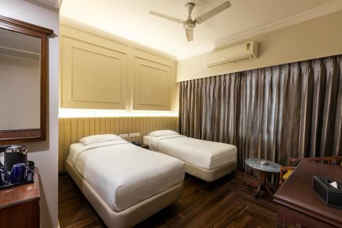 Grand Kalinga Hotel