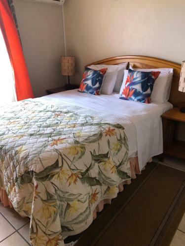 Tee?island Home