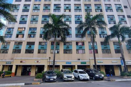 Apartamento 1br Loft Type Condo With Resort Style Amenities