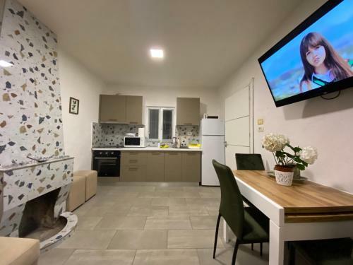 Maison Bellevue - 2 Bdrm Villa In Borsh Beach