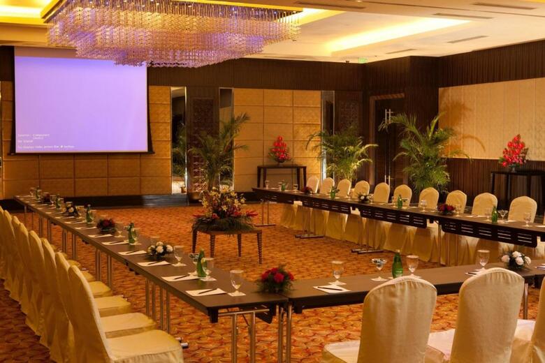 Radisson Blu Hotel, Indore
