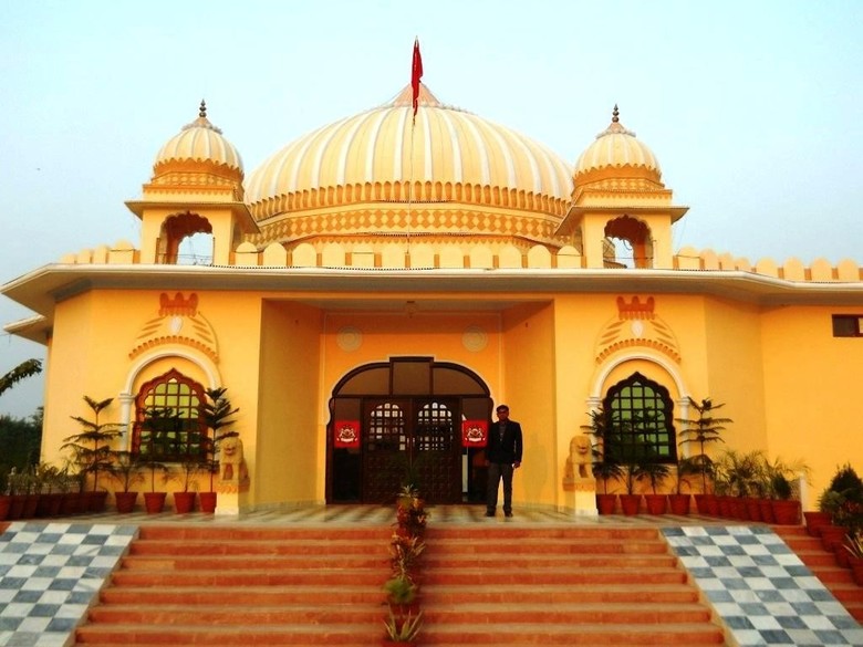 Hotel V Resorts Rajmahal