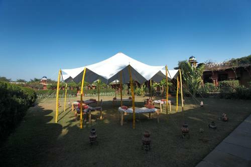 Hotel Bundelkhand Riverside