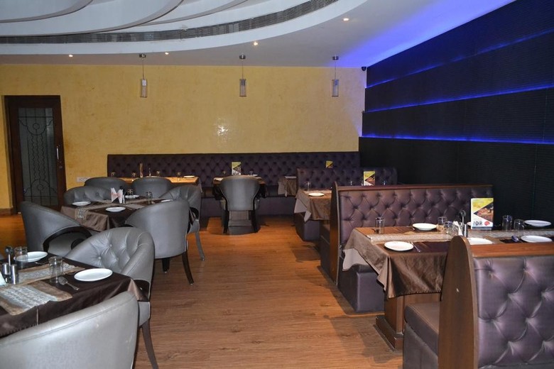 Hotel Sobti Continental Bareilly
