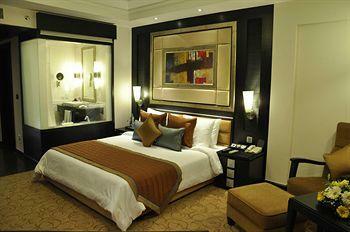 Hotel Park Plaza Chandigarh