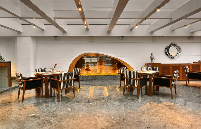 Hotel The Lalit Great Eastern Kolkata