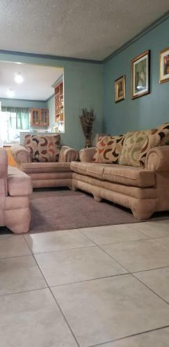 Hostal Windbreak Villa