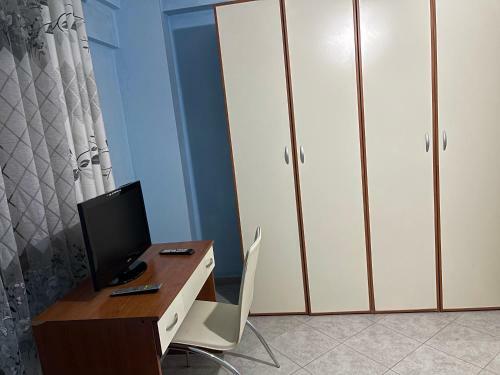Sea View Apartment/beach/city Center/wifi
