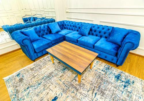 Apartment On Khagani Gardens Targovi
