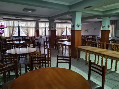 Hotel Bar Kafe Pjetri