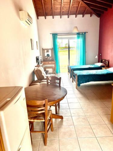 Katerina Sea View Apartment 1