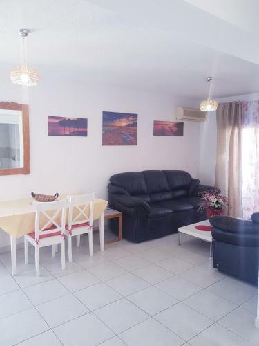 Sea Breeze Apartments