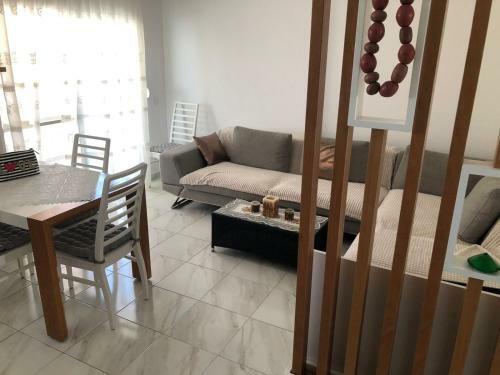 Qerret Seaside 1 Bedroom Apartment