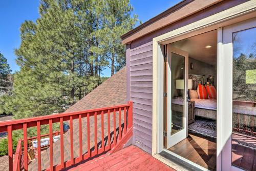 Peaceful Haven With Deck And Golf Course View!