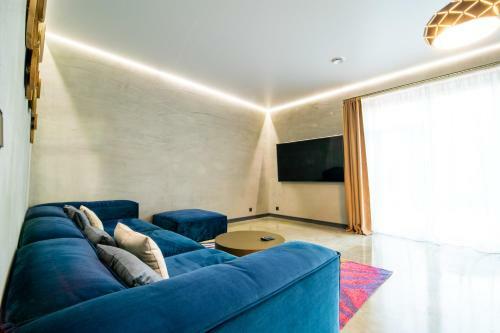 Villa Arc House