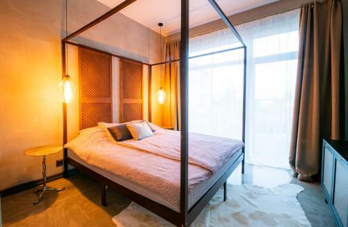 Villa Arc House