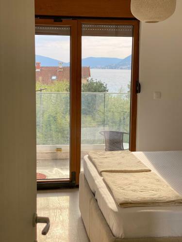 Apartamento Beachfront Gem, Tivat