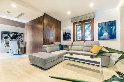 Isle&style Holiday Villa