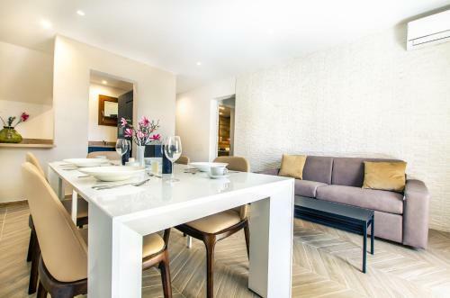 Isle&style Holiday Villa