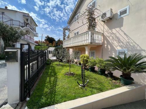 Venice Apartments