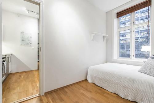 Modern Apartment In City Centre