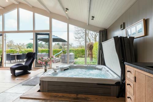 Spa House